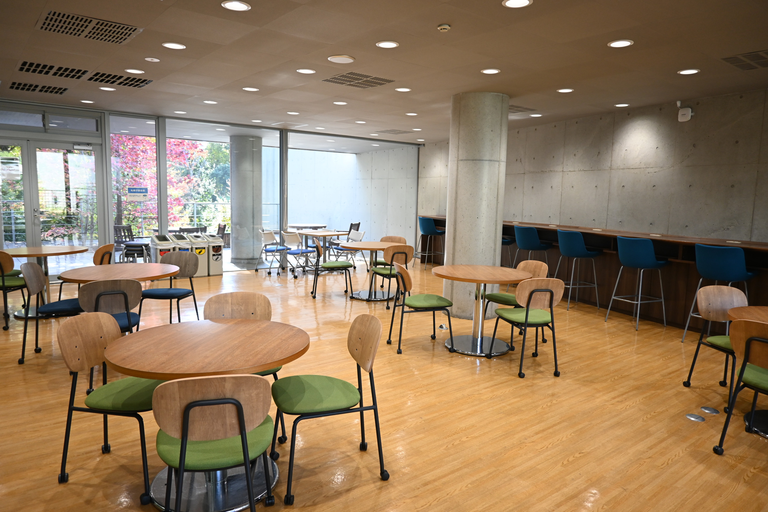 Communication Space 03